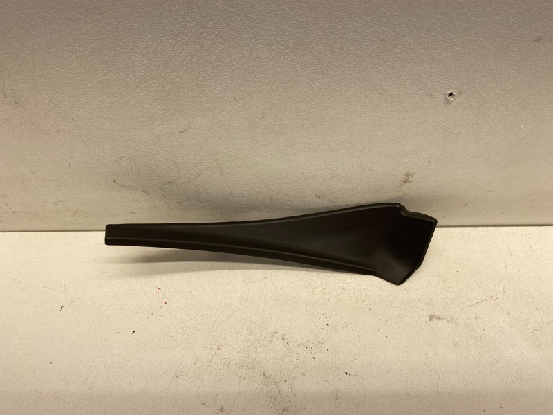 2014-2016 NISSAN ROGUE LEFT DRIVER SIDE WINDSHIELD WIPER COWL EXTENSION TRIM