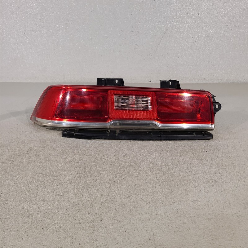 14-15 Camaro Ss Taillight Driver Tail Lamp Light Lh Aa7390