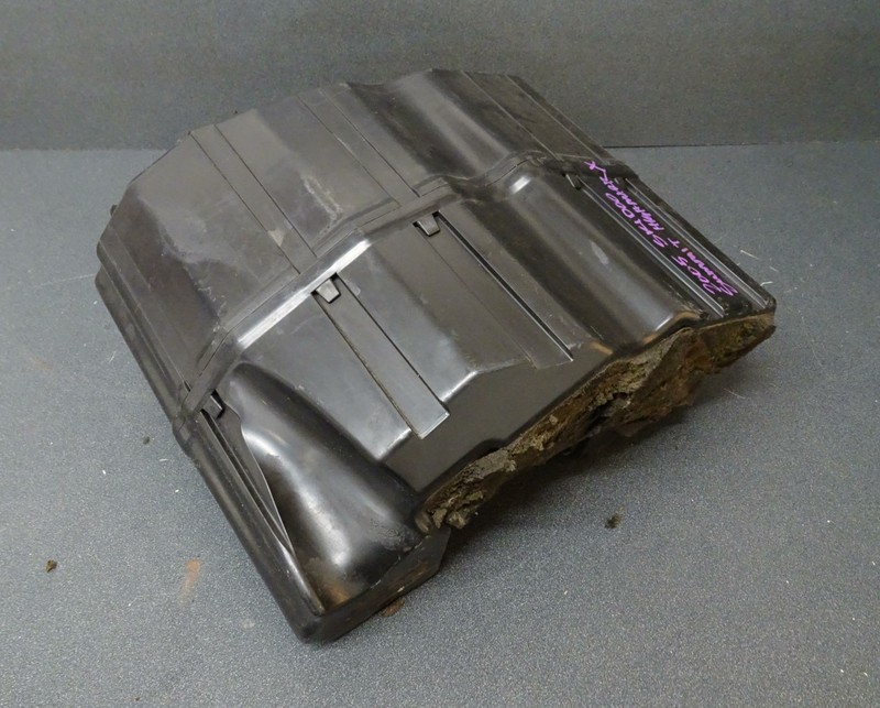 Ski-Doo OEM Air Cleaner Filter Box Airbox Primary 508000354 MXZ Mach Z Summit