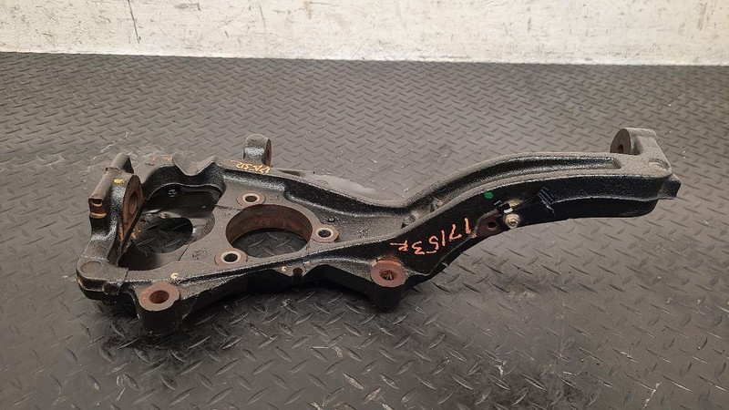 06-10 Ford Explorer Front Right Passenger Spindle Knuckle W/O Hub OEM 7L2Z3K185A