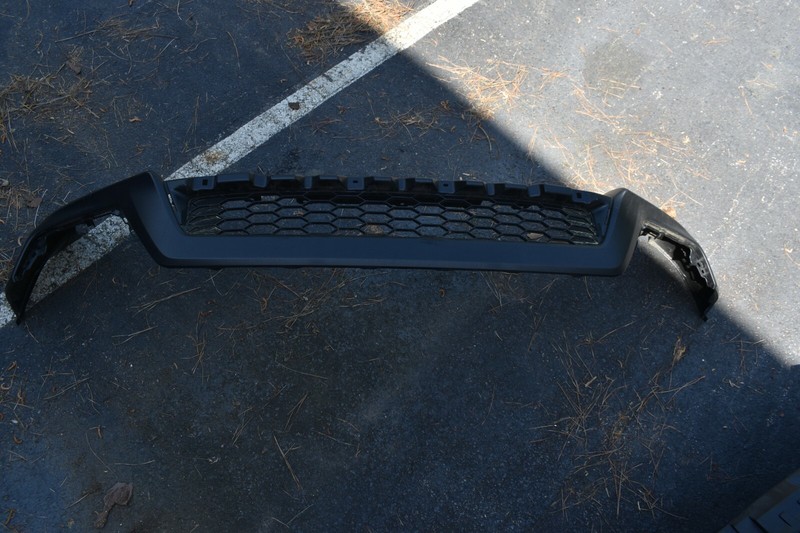 2017-2019 HONDA CRV FRONT BUMPER LOWER COVER FACTORY OEM
