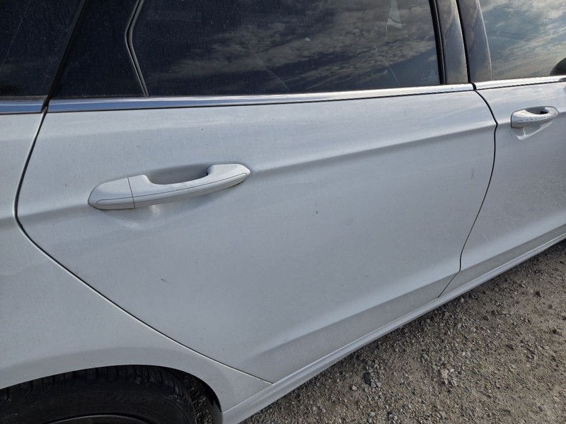 Passenger Right Rear Side Door Fits 17-20 FUSION 3582625