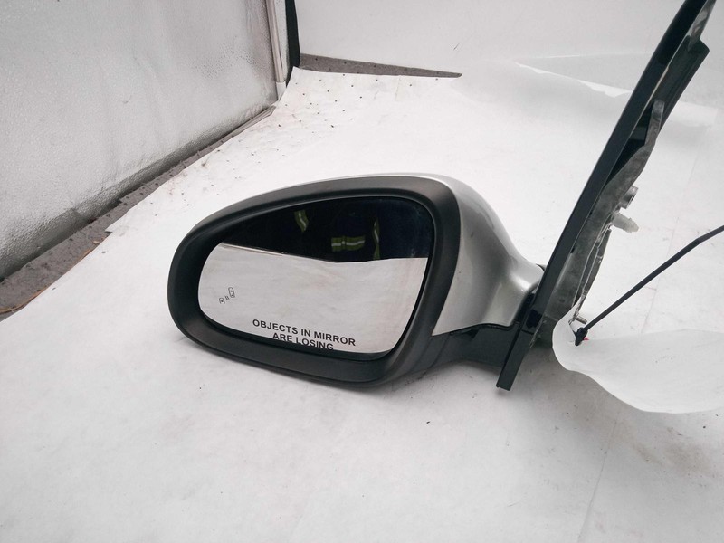 2016 Buick Verano Left Door Mirror Assembly Grey OEM 467074 122K Miles