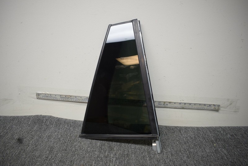 2005-2009 LAND ROVER DISCOVERY WINDOW GLASS FACTORY OEM