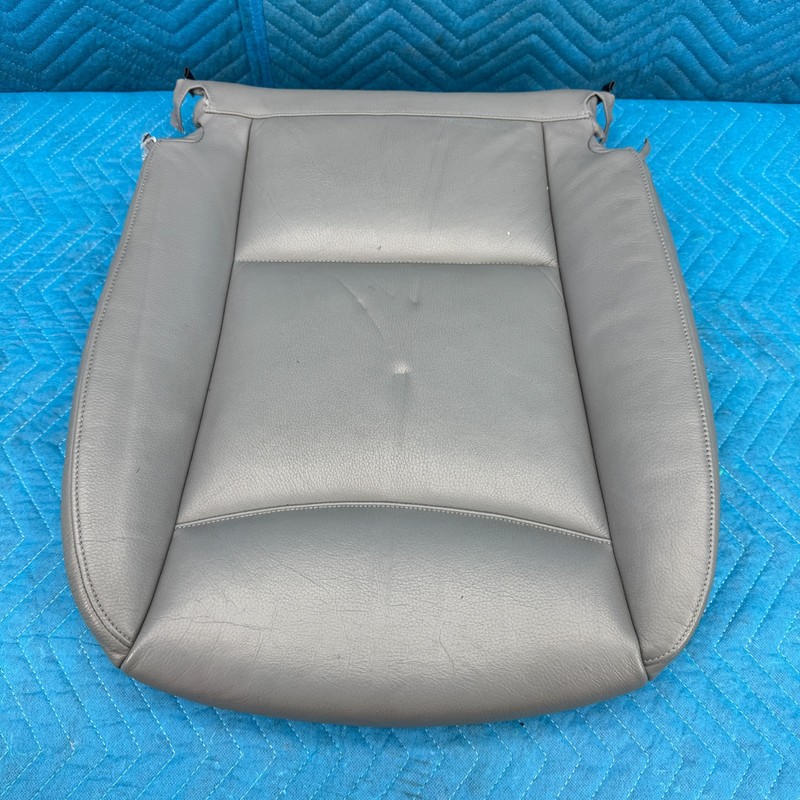 2006–2011 BMW 3-Series E90 Front Right Seat Bottom Cushion OEM