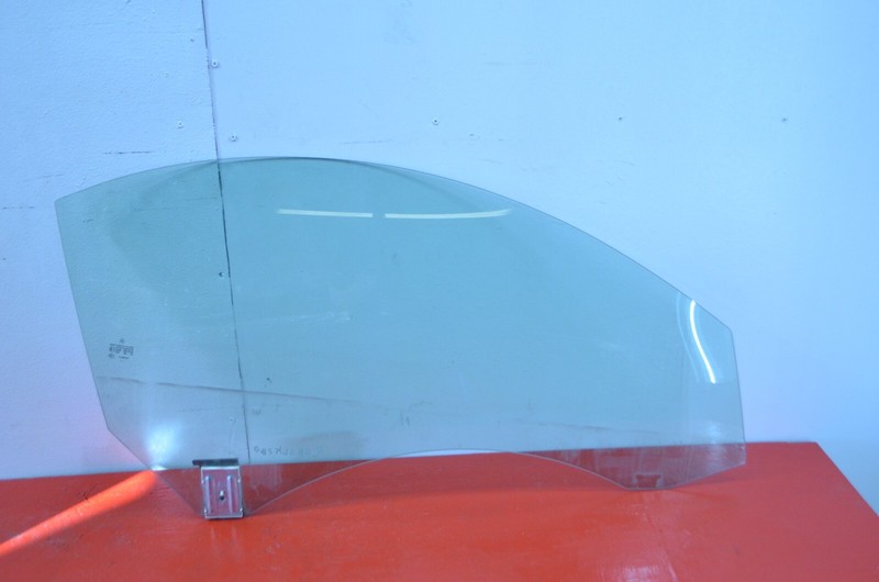 05-11 MERCEDES R171 SLK280 RIGHT PASSENGER SIDE DOOR WINDOW GLASS OEM
