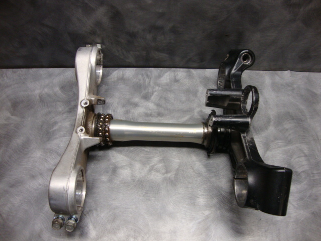 2005 Kawasaki Ninja ZX1200 ZX 1200 ZX1200 Triple Tree Fork Clamp Top Bottom L5