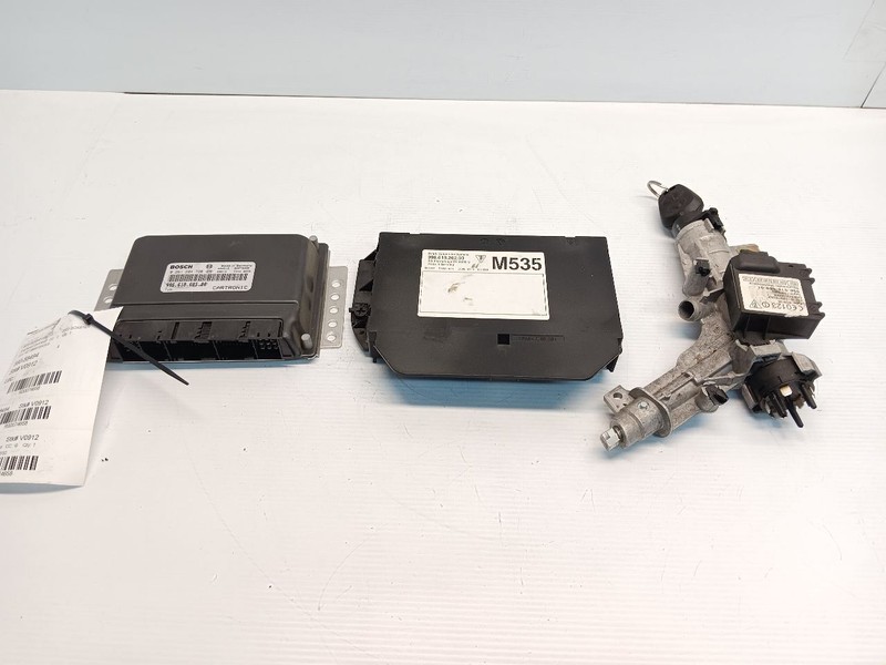 2002 Porsche Boxster S Engine Control Module ECU Immobilizer Key Set OEM