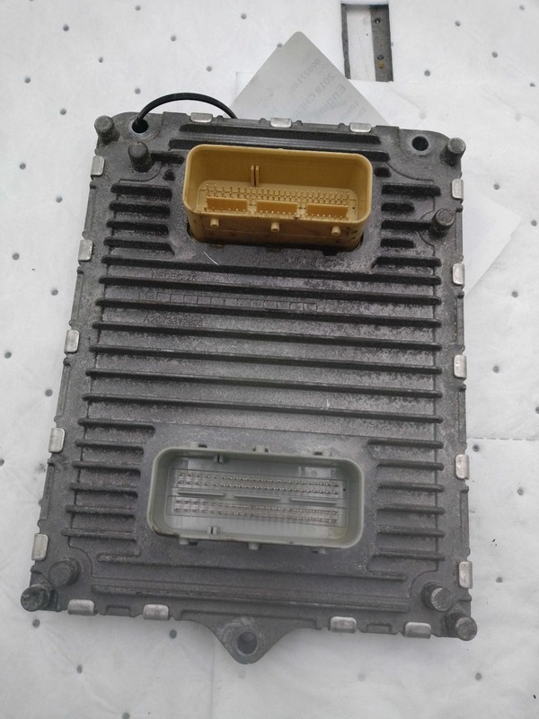 Used Engine Control Module (ECM) fits: 2019 Jeep Cherokee Electronic Control Mod
