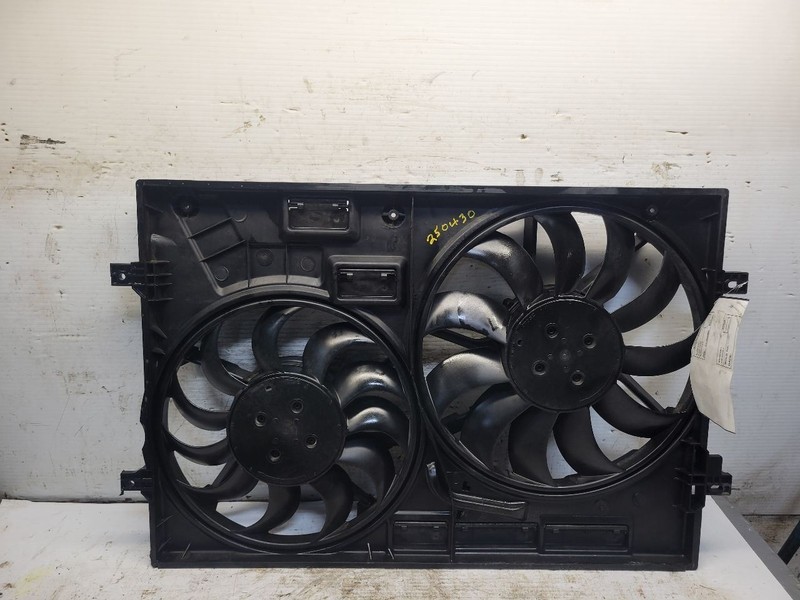 Radiator Fan Motor Fits 19-23 AUDI Q3 1685533