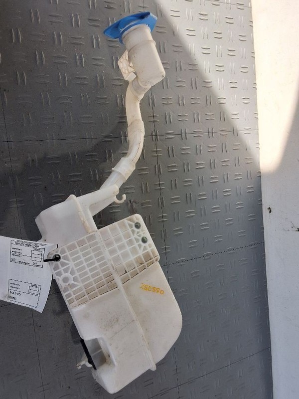 Wash Reservoir Fits 12-22 PASSAT 3470674