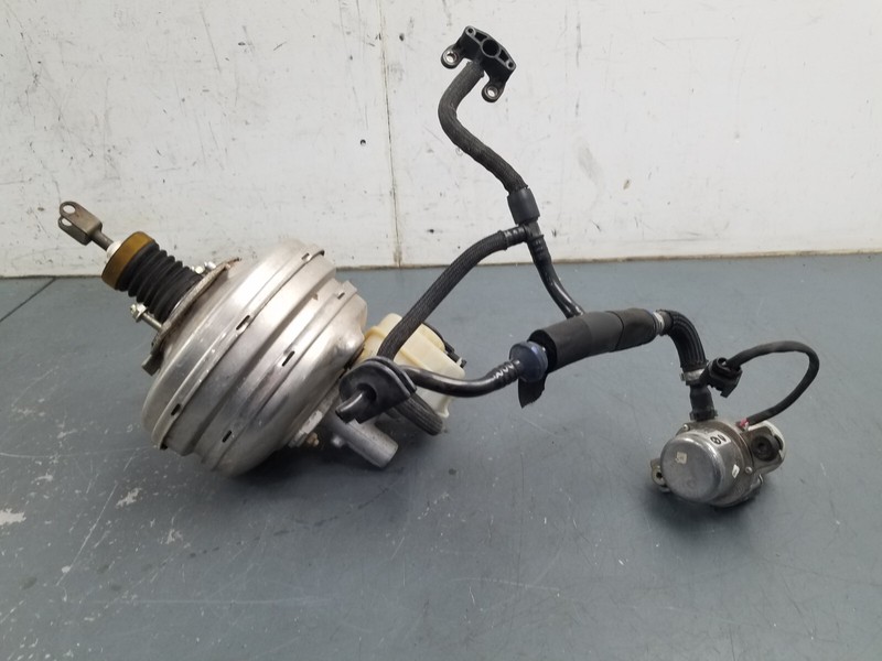 2006 BMW M6 E63 Brake Master Cylinder / Booster / Vacuum Pump #7640 G7