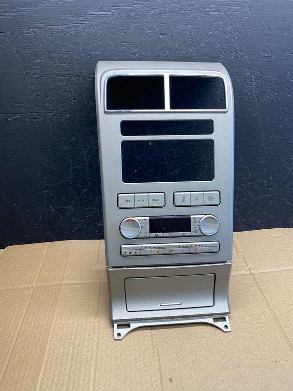 2007-2008 Lincoln MKX Temperature Climate Control Heat Seat Radio Bezel AC9284
