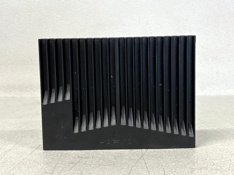 ⭐20-22 HYUNDAI PALISADE HARMAN KARDON AUDIO RADIO AMPLIFIER MODULE OEM LOT2737