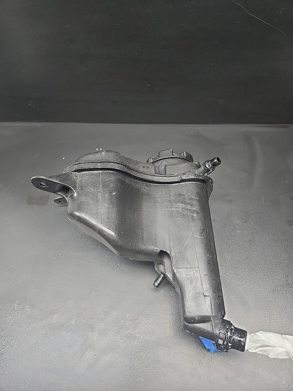 🌌06-13 OEM BMW E90 E92 E93 E89 335 328 Radiator Coolant Bottle Reservoir Tank🌌