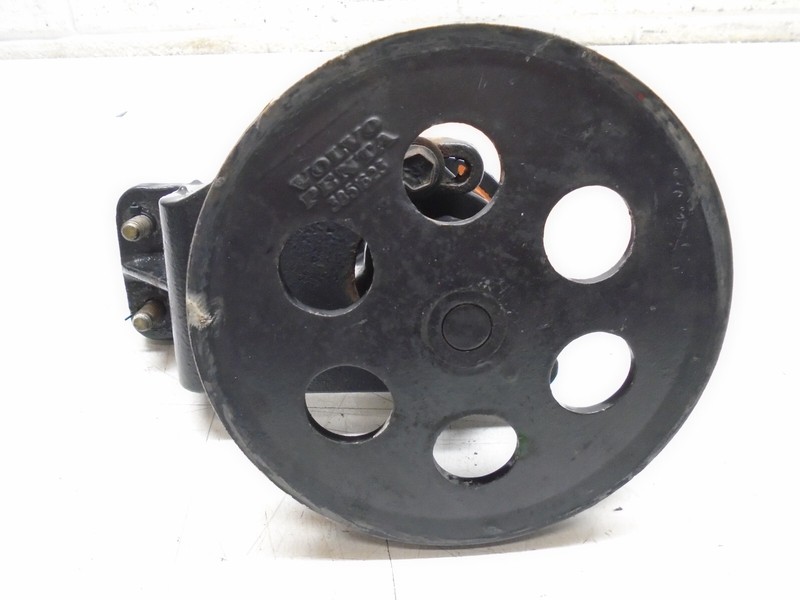 CD3 Volvo Penta OMC Sea Water Pump & Bracket 3852284 38516236.5" Pulley