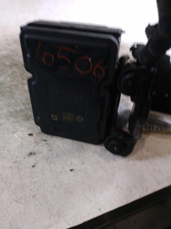 2014 Volkswagen Passat ABS Pump & Motor Assembly OEM 78K Miles NJ25-16506-417215