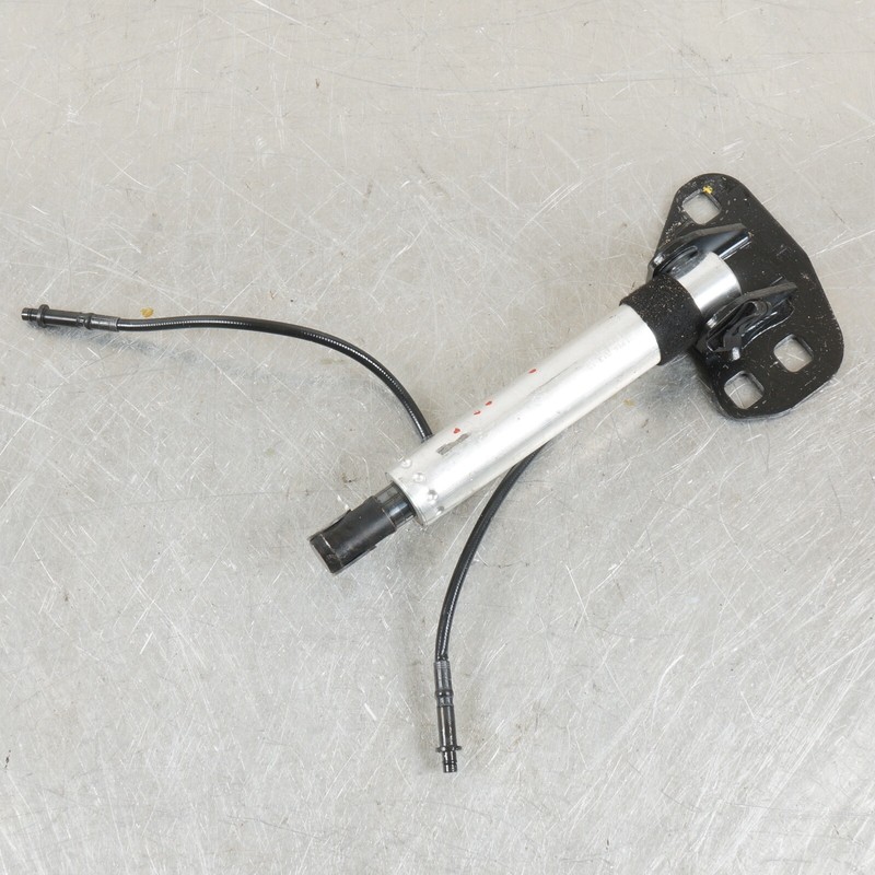 06-13 VOLVO C70 CONVERTIBLE ROOF TOP HYDRAULICSHOCK LINE 34