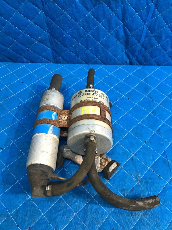 98-06 Mercedes W202 C230 SLK230 S500 Fuel Gas Auxiliary Pump Set 0024773101 OEM