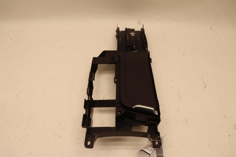 2020-2024 CADILLAC XT5 CENTER CONSOLE CUP HOLDER TRIM PANEL COVER OEM
