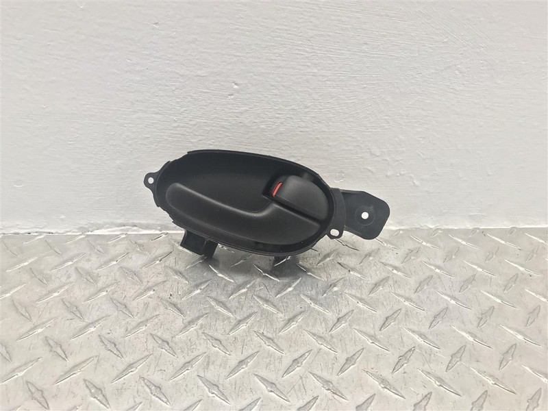 2004 CHEVROLET TRAILBLAZER PASSENGER REAR INTERIOR DOOR HANDLE OEM 107602