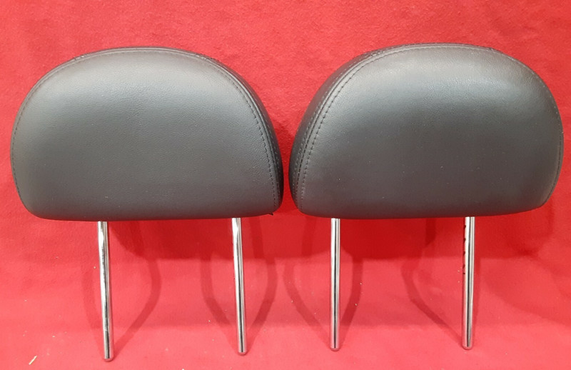2004 - 2008 Nissan Maxima Leather Front Left Right Headrest Set Black