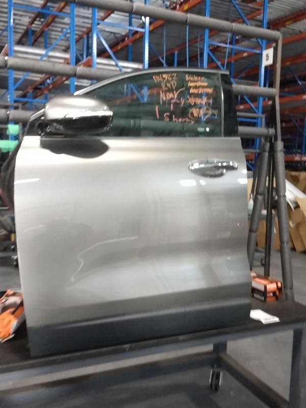2016 Kia Sorento Left Door 4DR SUV Used OEM Part 507800 154K Miles