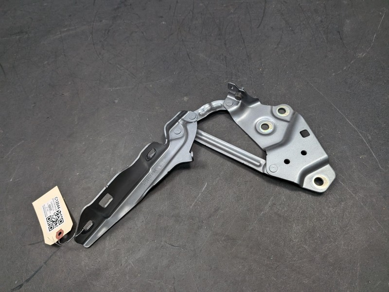 Right Hood Hinge 2019 Chevrolet Camaro 84110990 2016 2017 2018 2020 2021 - 2024