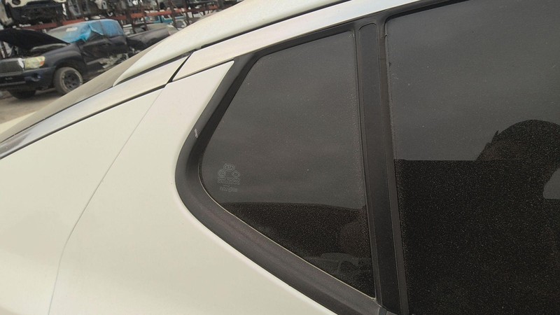Rear Vent Glass/window KIA OPTIMA Right 11 12 13 14 15 16