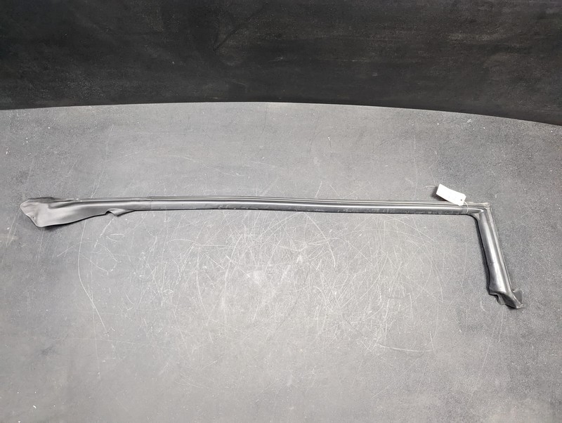 Front Left Door Body Upper Weatherstrip 2015 Lexus RC350 62382-24110 2016-2021