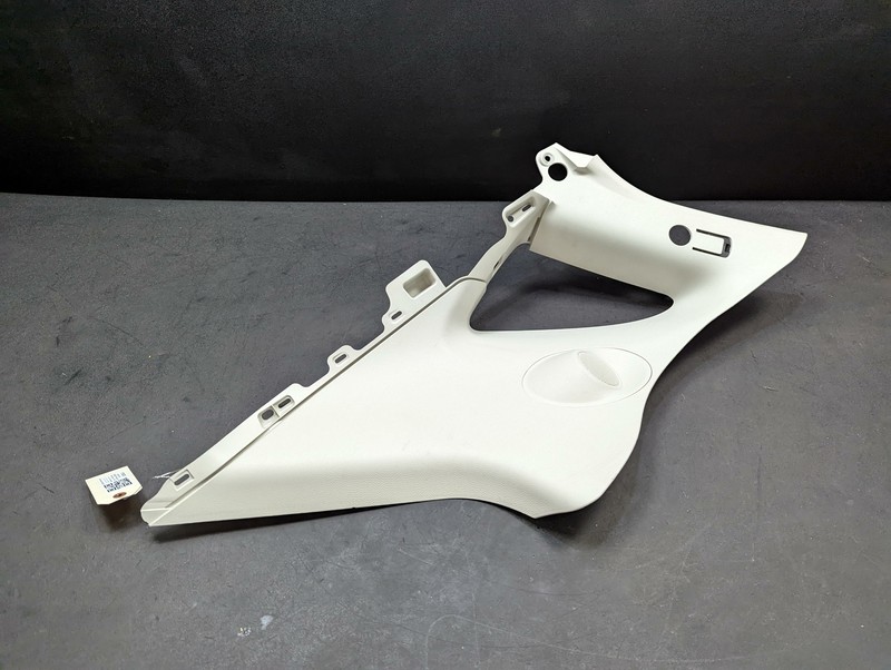 Right C-Pillar Upper Trim Panel 2019 Ford Edge KT4B-R31148-BA 2020 2021 - 2024