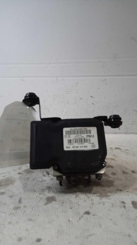 Used ABS Pump and Motor Assembly fits: 2018 Volkswagen Tiguan Assembly Grade A