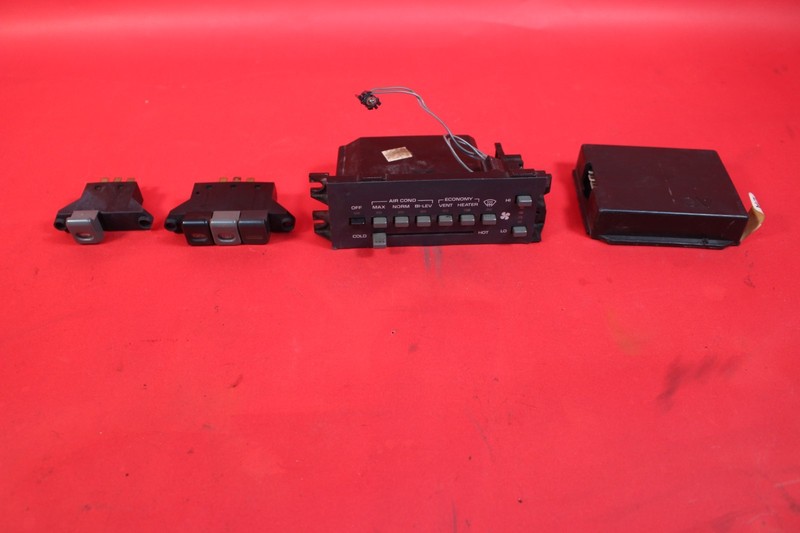 1982-1992 Seats Firebird GTA Digital Dash AC A/C Controller Defrost Trunk Switch