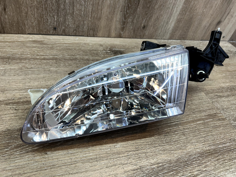 1998-2000 TOYOTA COROLLA LH LEFT SIDEHEADLAMP ASSY OEM
