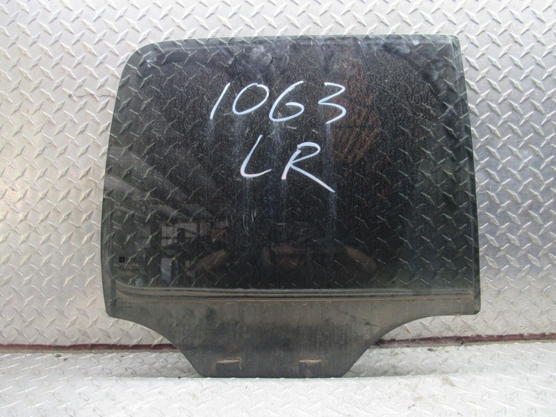 06 07 08 09 10 11 CHEVROLET HHR LEFT DRIVER REAR DOOR WINDOW GLASS