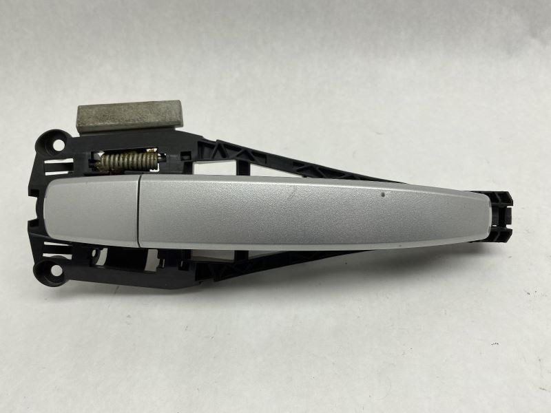 Right Passenger Front Exterior Door Handle Fits 2012-2019 Chevrolet Sonic 83062