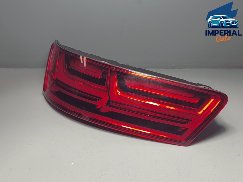 2017-2019 AUDI Q7 REAR LEFT DRIVER SIDE LIFTGATE TAILLIGHT TAIL LIGHT LAMP OEM