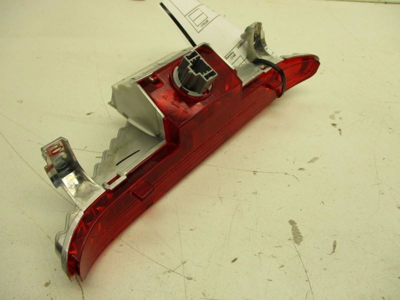 HIGH MOUNT STOP LIGHT ASSEMBLY FITS 2007-2016 HONDA CIVIC 23696