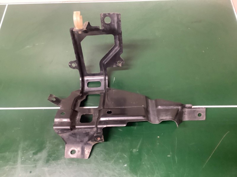 05-06 Acura RSX Bracket Gas Evap Charcoal Canister StayUsed OEM