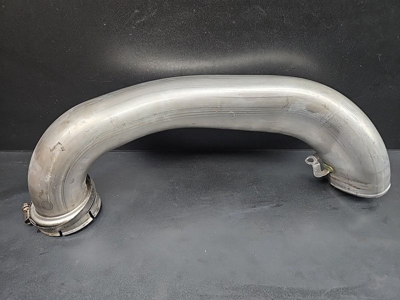 11-20 Mercedes-Benz CL550 S550 GL550 Right Air Intake Hose Duct Pipe OEM