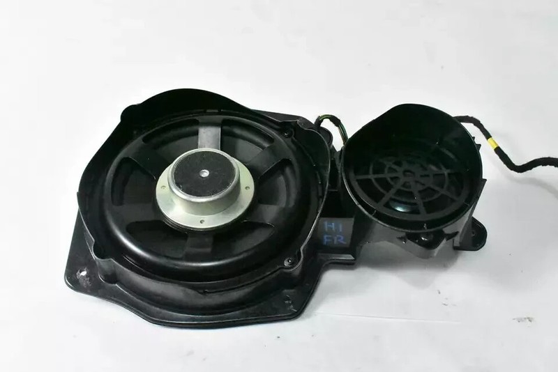 10-13 Mercedes W221 S550 S400 S63 AMG Front Right Passenger Door Speaker OEM