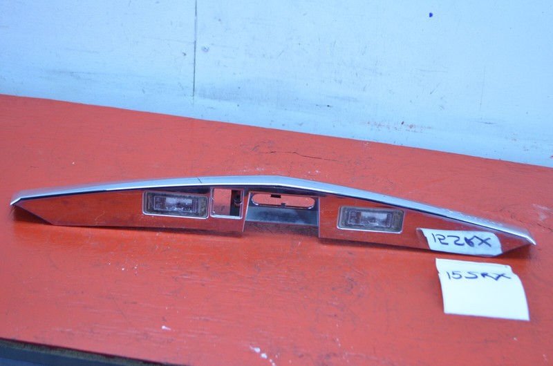 10-16 CADILLAC SRX REAR TRUNK CHROME MOLDING TRIM W CAMERA OEM