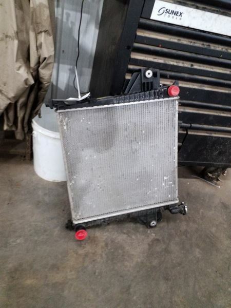 Radiator Fits 06-07 LIBERTY 245796