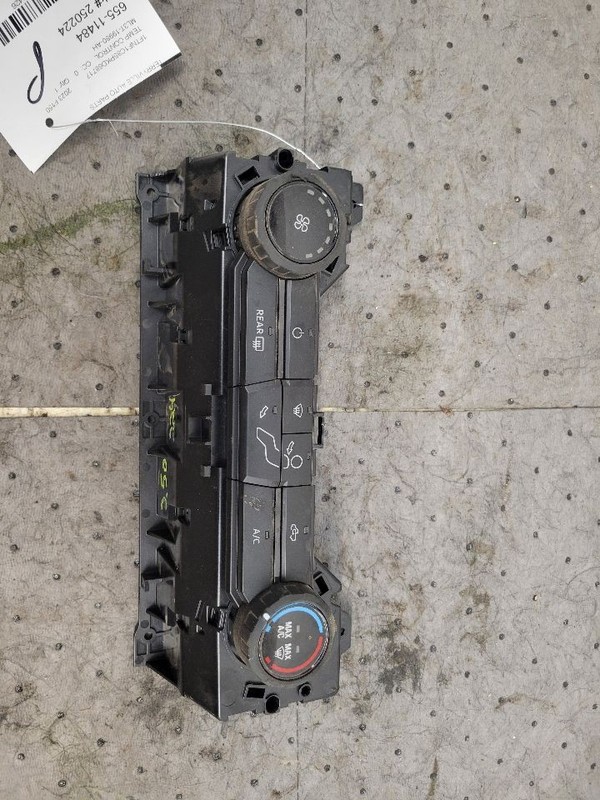 Temperature Control Front Fits 21-23 FORD F150 PICKUP 1630426