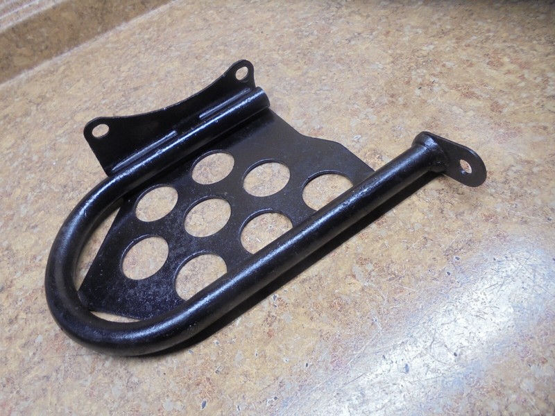 2002 Yamaha ATV Bear Tracker YFM250 YFM 250 Left Foot Peg Rest Floorboard Mount