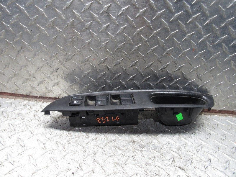 12- 19 NISSAN VERSA LEFT DRIVER FRONT DRIVER'S LOCK AND WINDOW SWITCH