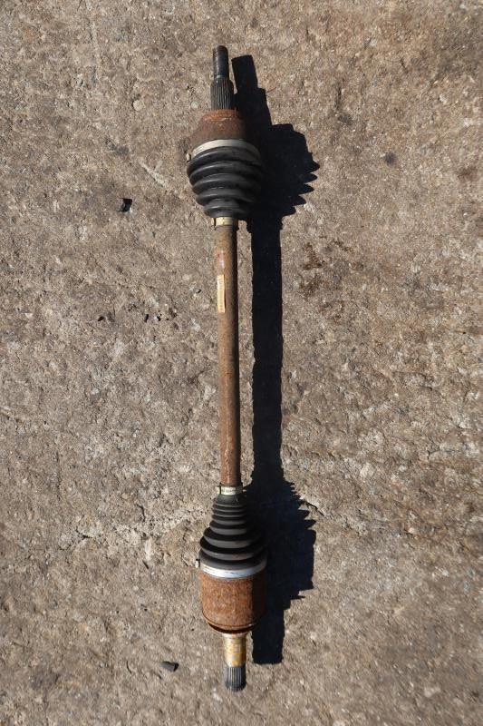 2011-2020 Dodge Durango OEM Rear Right Passenger Axle Shaft Assembly 52123521