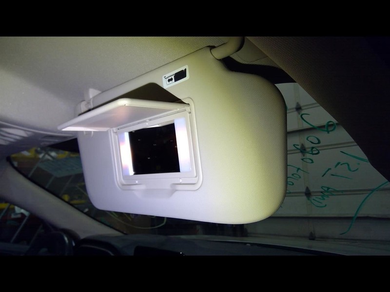 Passenger Right Sun Visor With Illumination Fits 20 ESCAPE 1557251