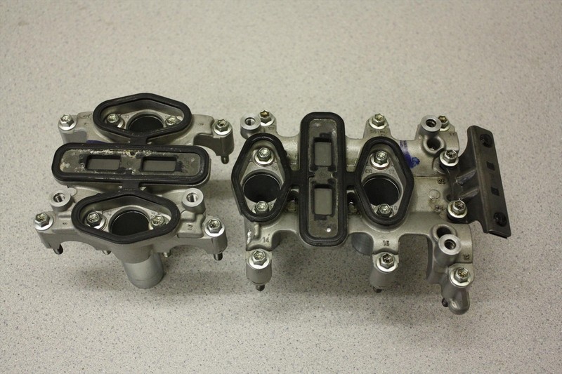 2007 SUZUKI GSX R 750 CAM SHAFT COVER HOLDER CLAMPS CAPS OEM GSXR750 GSXR 07