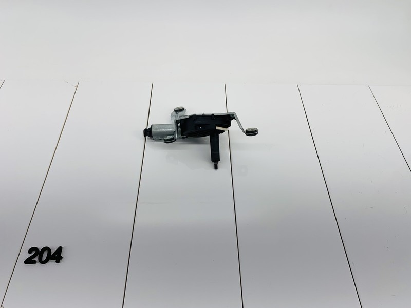 03-14 VOLVO XC90 REAR BACK DOOR WINDOW GLASS LIFTGATE WIPER WASHER ARM MOTOR OEM